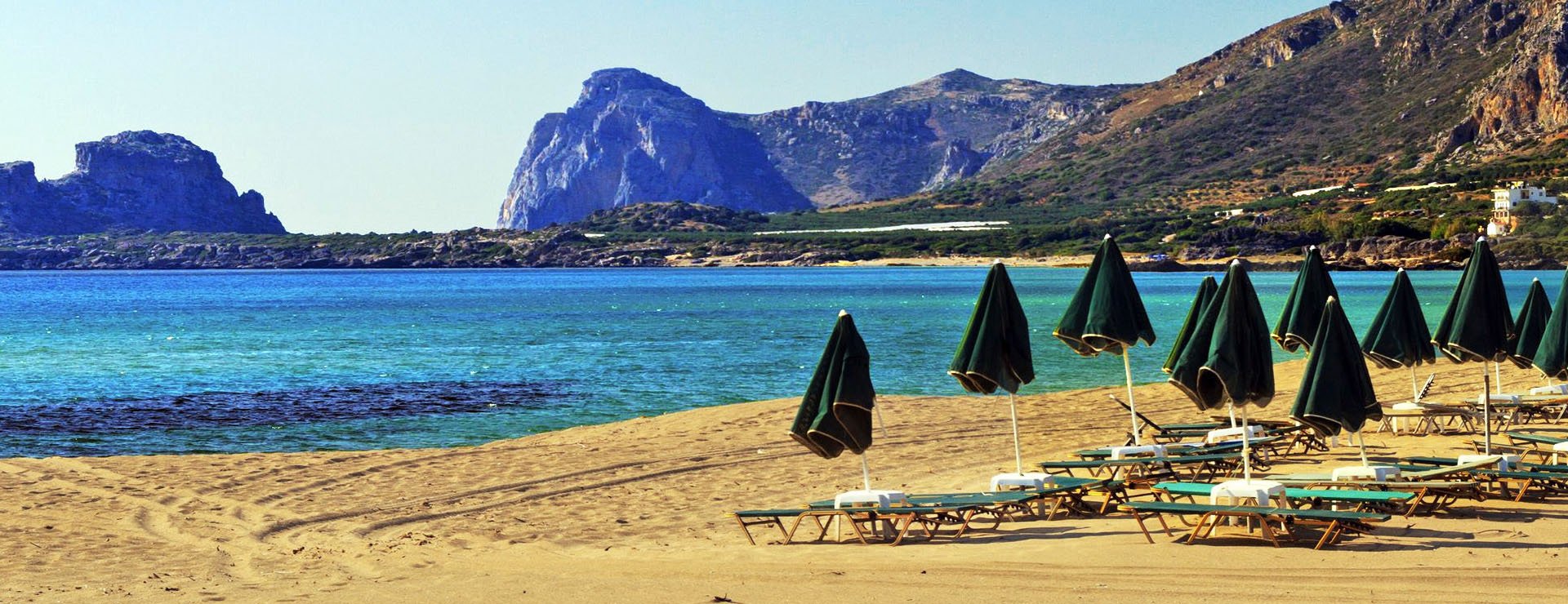 Η παραλία Φαλάσαρνα