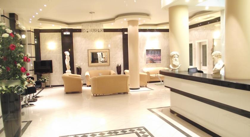 Electra Beach Hotel - Image 4