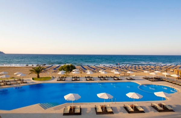 Pilot Beach Resort