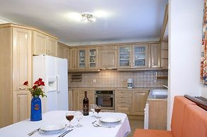 Ilianthos Village - Image 6