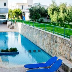 Popi Hotel & Apartments