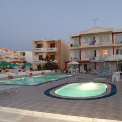 Giannarakis beach apartments
