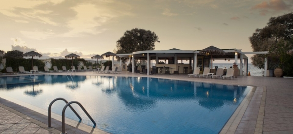 Alexia Beach Hotel