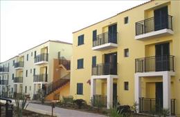 Margarita's Beach Hotel - Image 2