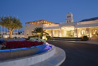 Pilot Beach Resort - Image 2