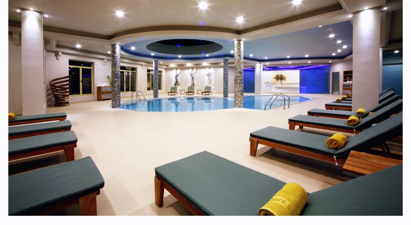 Pilot Beach Resort - Image 7