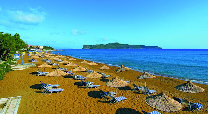 Santa Marina Beach Hotel - Image 9
