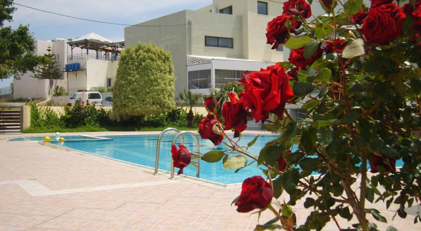 Yakinthos Hotel - Image 8