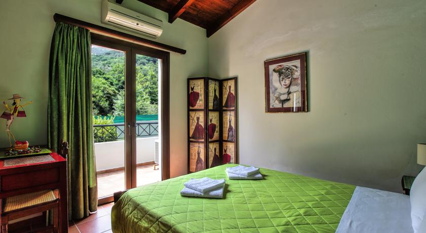 Arhontika Villas - Image 4