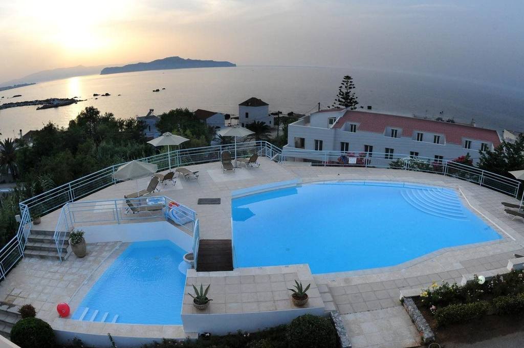 Achillion Villas - Image 9