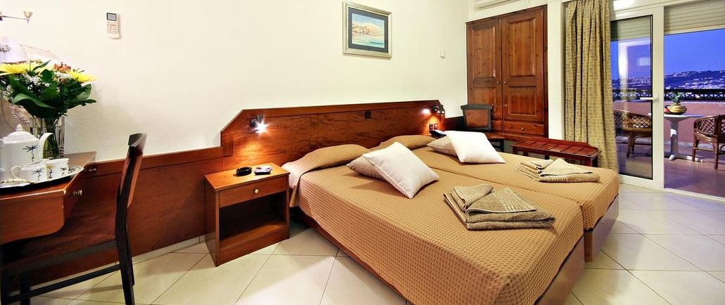 Arkadi Hotel - Image 3