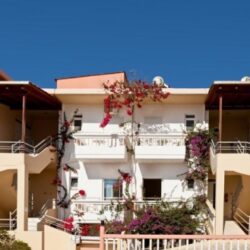 Atlantida Mare Studios & Apartments