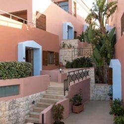 Leste luxury hotels