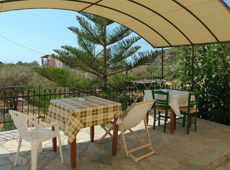 El Greco Studios and Rooms - Image 3