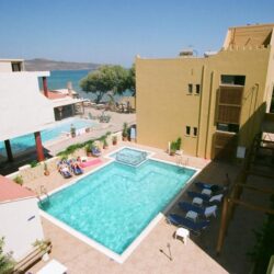 Faros studios and apartments