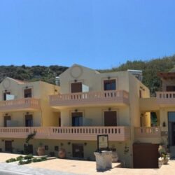 Porto Kalyves seaside apartments