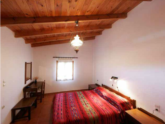 Fenareti's house - Image 7