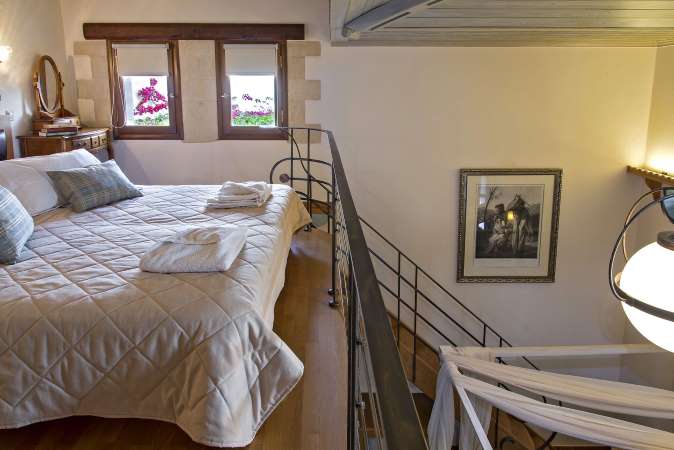 Ionas Boutique Hote - Image 4