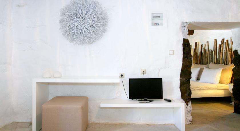 Monastery Estate Guesthouse Chania - Image 6