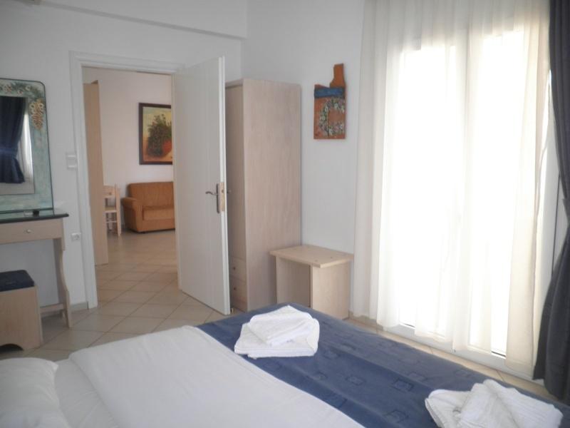 Manto studios and apartments - Image 5