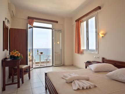 Renieris hotel - Image 4
