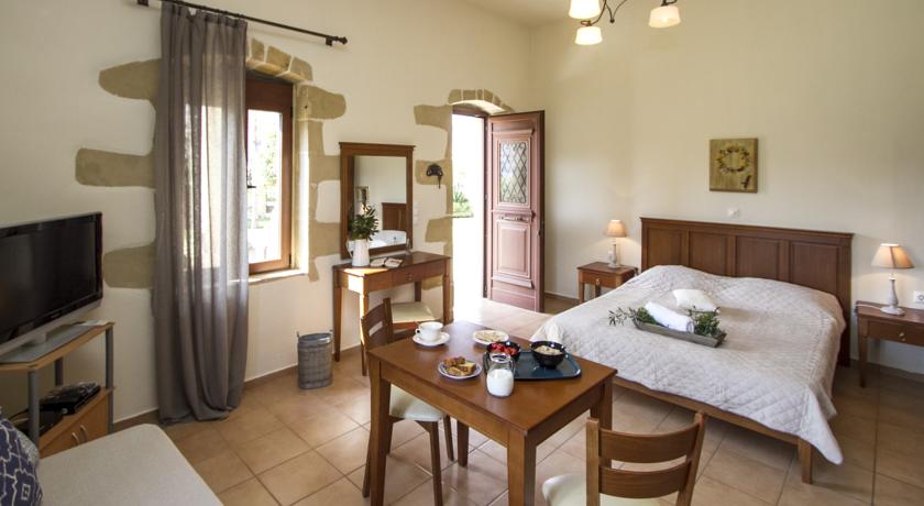 Secretο Studios & Apartments - Image 3