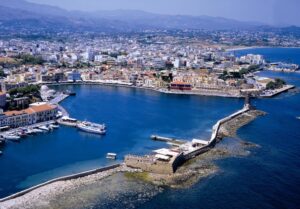 Χανιά,Κρήτη,παλιό λιμάνι Χανίων,Ενετικό λιμάνι Χανίων,αξιοθέατα Χανίων,Chania,old harbour of Chania,Venezian harbour of Chania,sights of Chania,Crete